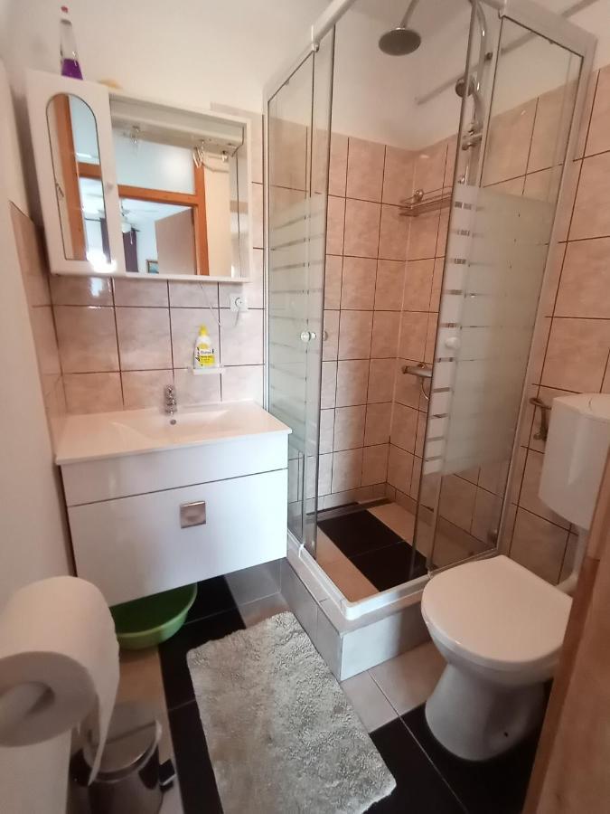Apartments Ivankovic Stari Grad  Ngoại thất bức ảnh