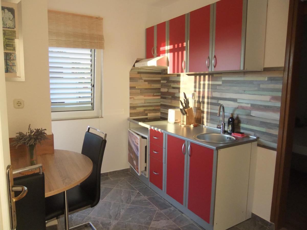 Apartments Ivankovic Stari Grad  Ngoại thất bức ảnh
