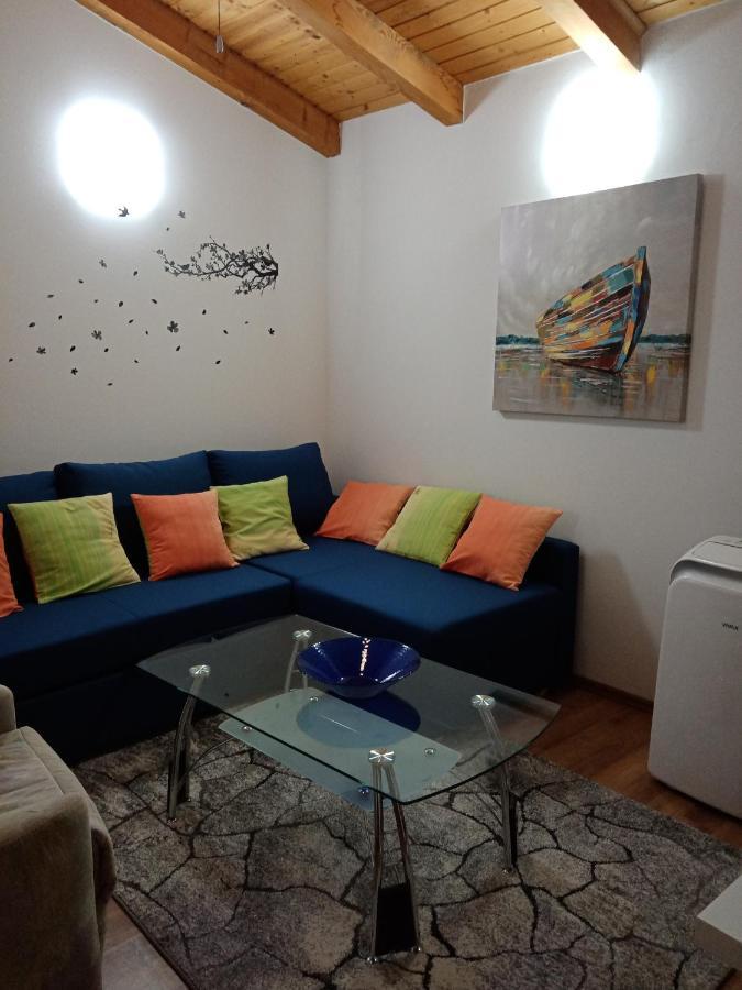 Apartments Ivankovic Stari Grad  Ngoại thất bức ảnh