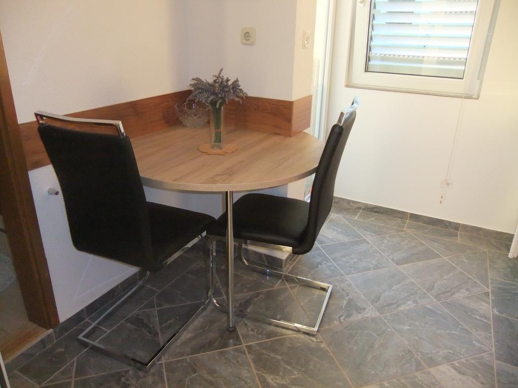 Apartments Ivankovic Stari Grad  Ngoại thất bức ảnh