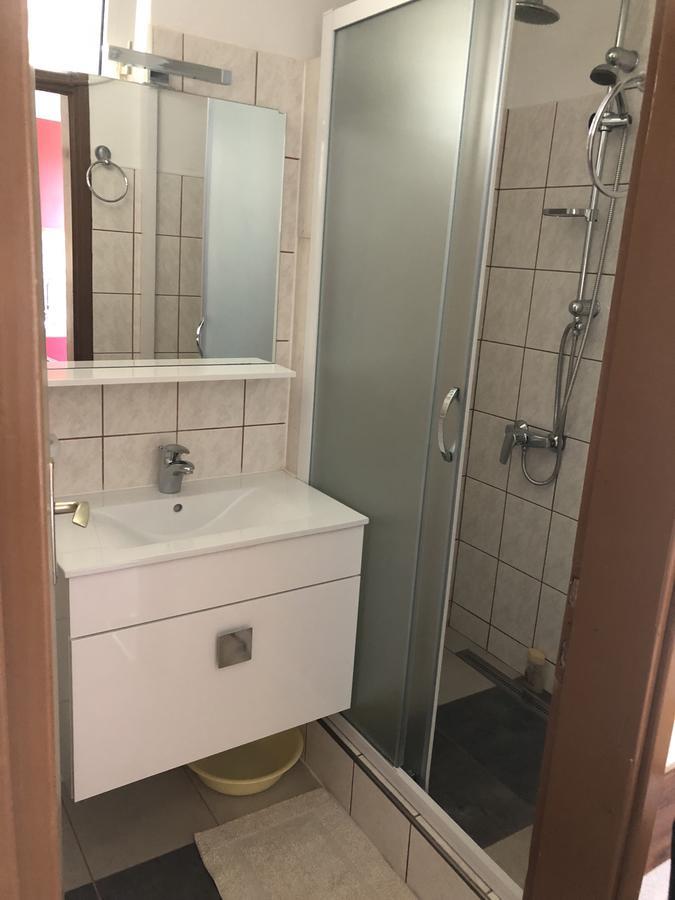 Apartments Ivankovic Stari Grad  Ngoại thất bức ảnh
